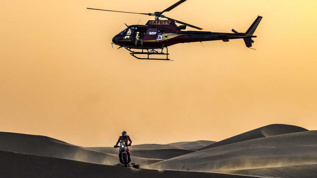 rallye-du-maroc-film-helicoptere